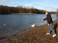 November 2010 -  Medi und Gunnar spielen am Grunewaldsee